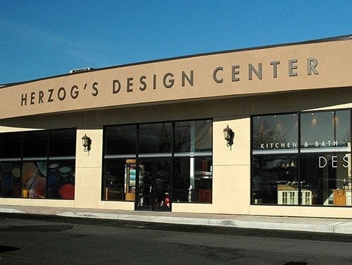 Hunter Douglas Dealer Image